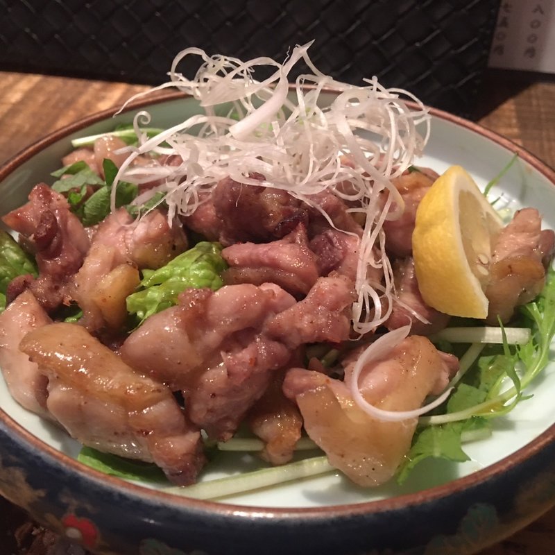 地鶏炭火焼(酒家魚肉菜 虹晴れ)