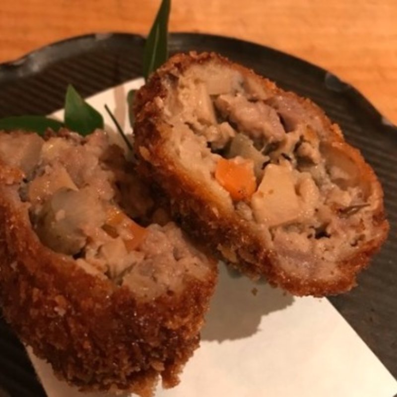 ラム肉とクミンのメンチカツ（2ヶ）(ニューマルコ)