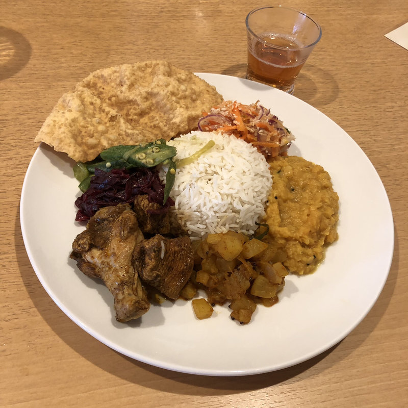 チキンプレートA (ARALIYA LANKA)