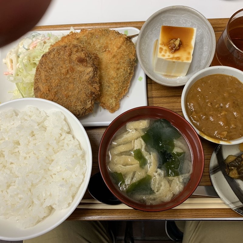 メンチカツアジフライに➕カレー小鉢(キッチンK)