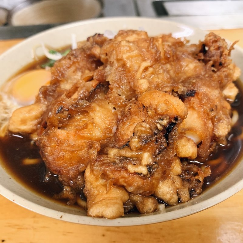 げそ天そば、生卵(六文そば処 浜松町１丁目店 )