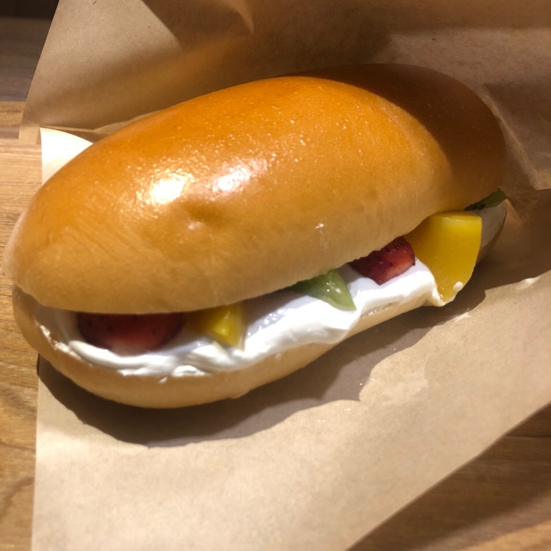 フルーツサンド(パンの田島　新京極店)