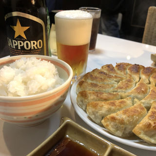 円盤餃子(焼肉・円盤餃子ひたち)