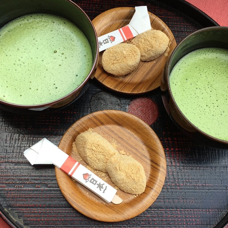 お抹茶(きびだんご付き)(さざなみ茶屋 )