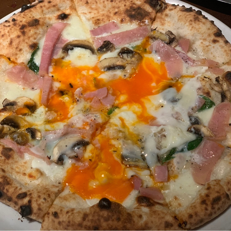 濃密卵のビスマルク(ザキッチンサルヴァトーレクオモ　銀座店)