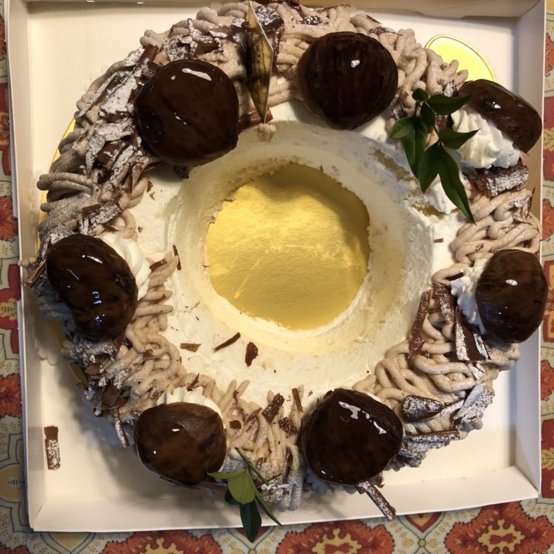 ホールモンブラン(ベルン 甲子園口店)