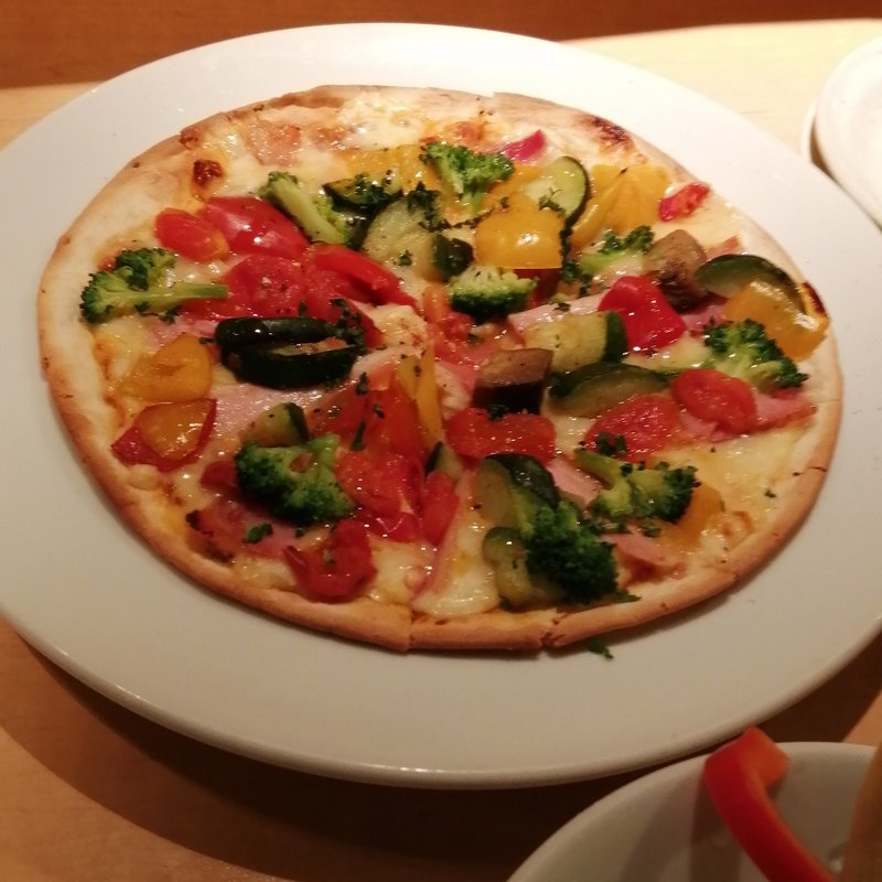 ◆ ◆ ◆ 畑の厨 の ピ ッ ツ ア ◆ ◆ ◆(畑の厨 膳丸 新宿店 （はたけのくりや ぜんまる）)