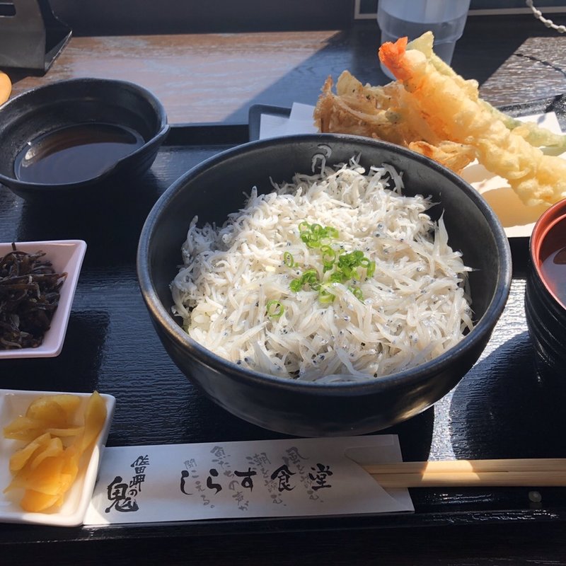 釜揚げ・生しらす2色御膳(しらす食堂 （しらすパーク/福島さんの釜あげしらす・朝日共販株式会社）)