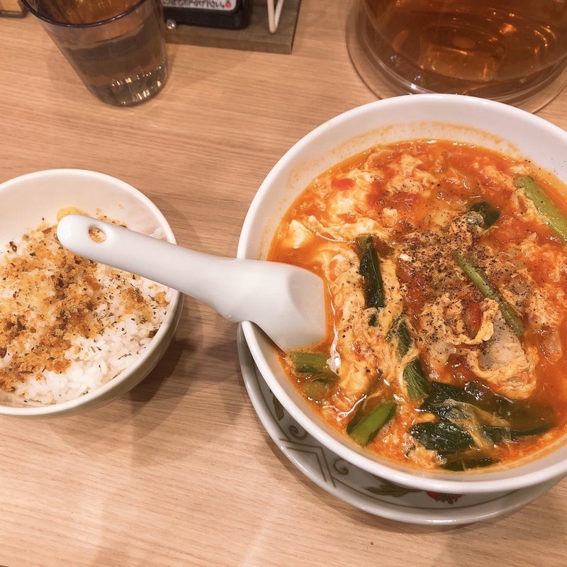 太陽のエッグラーメン(太陽のトマト麺withチーズ 新宿ミロード店)