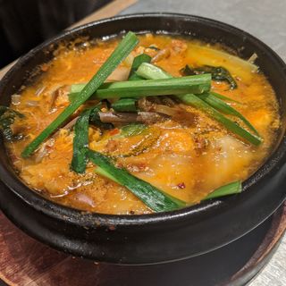 ユッケジャンスープ(焼肉チョモランマ)