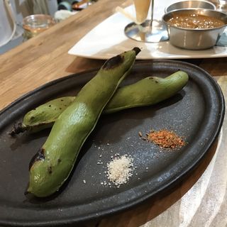 タンドールそら豆(マロロガ バワン)