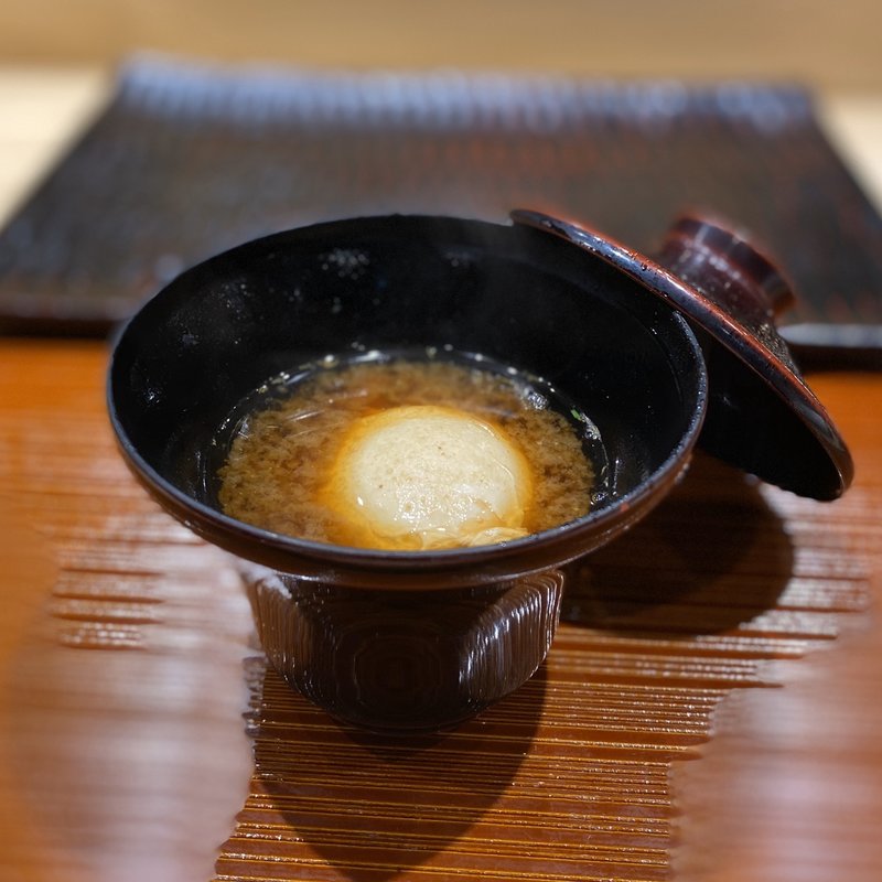 伊勢海老とたまごの赤だし(鮨旬美 西川)