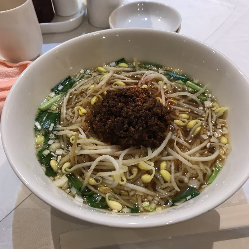 台南坦々麺(小洞天 ファーストスクエア店 （ショウドウテン）)