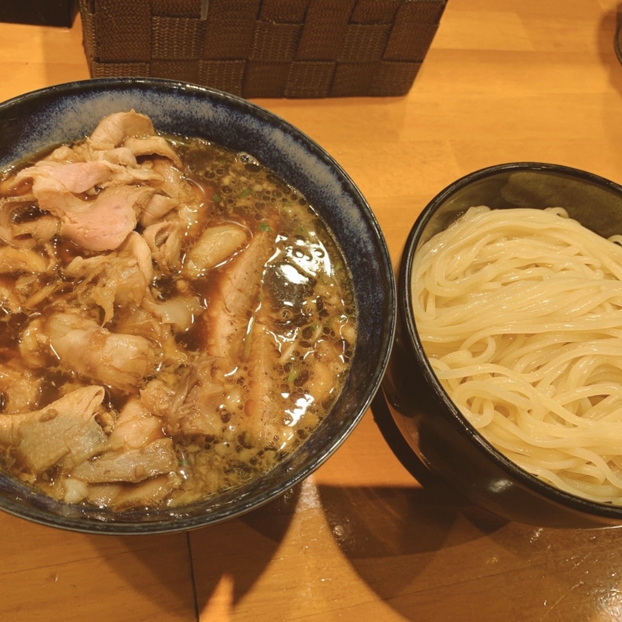 八戸ノ里駅周辺でのおすすめつけ麺best7 Sarah サラ