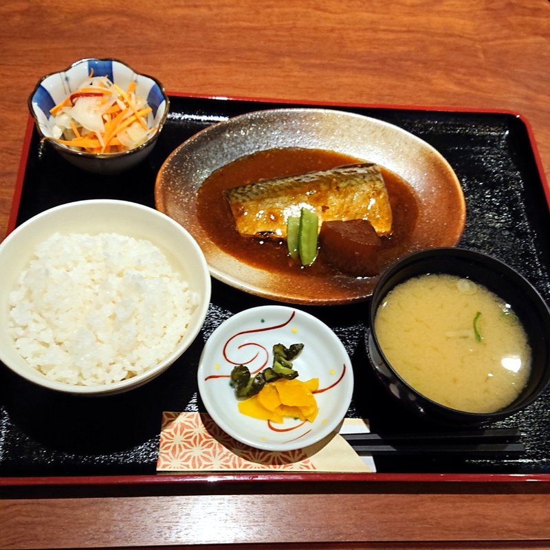 サバの味噌煮定食(魚や 十兵衛 )