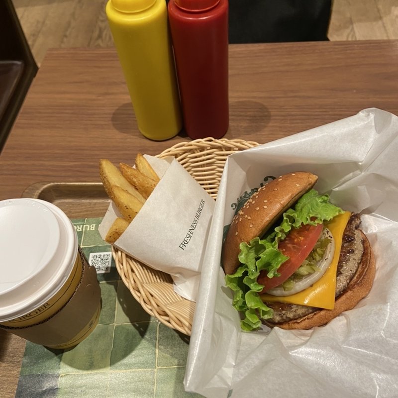 クラッシックバーガー(エクセルシオール カフェ 聖路加ガーデン店)