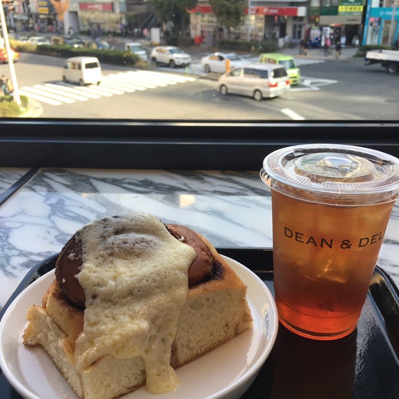 シナモンロール(DEAN&DELUCA カフェ　青山店)