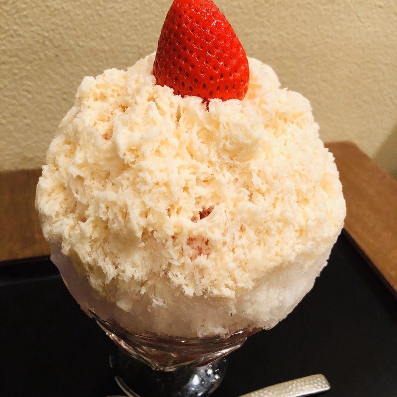 苺みるく(浅草浪花家)