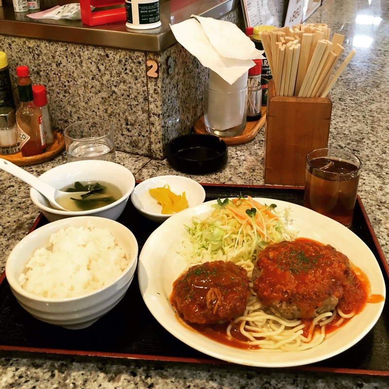 ハンバーグクリームコロッケ定食(ロビン)