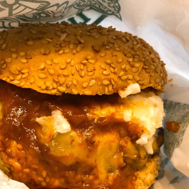 チーズバーガー(ラッキーピエロ 函館駅店)