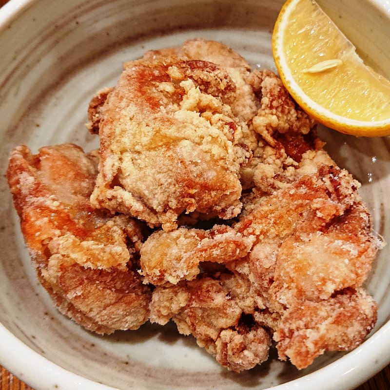 鶏ももの唐揚げ(ぶっちぎり酒場 鶴見店 )