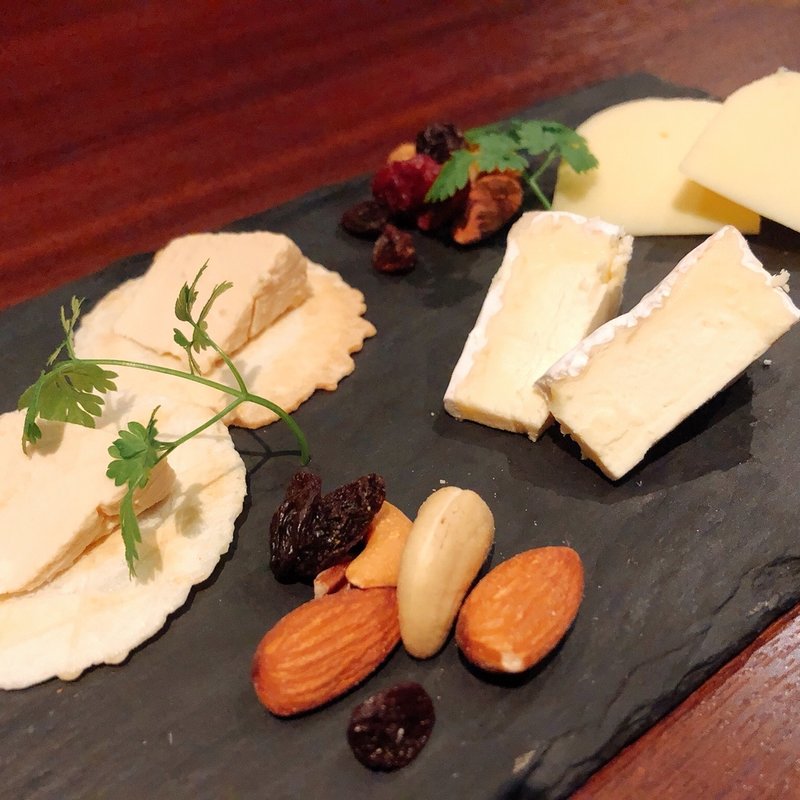 (DAIGOM BURGER 南青山)