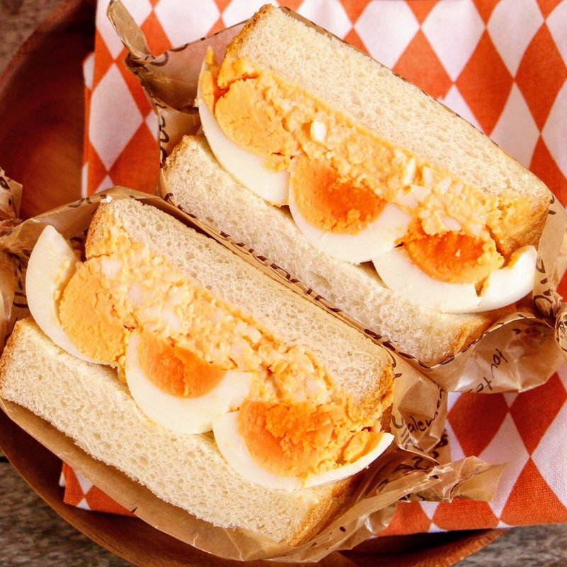 たまごサンド(サンドイッチパーラー楽楽)