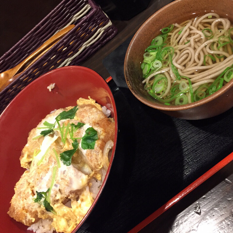 カツ丼セット(和風居酒屋いおり)