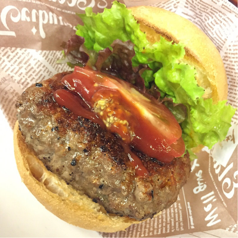 土佐あかうしハンバーガー(プティ・ヴェール )