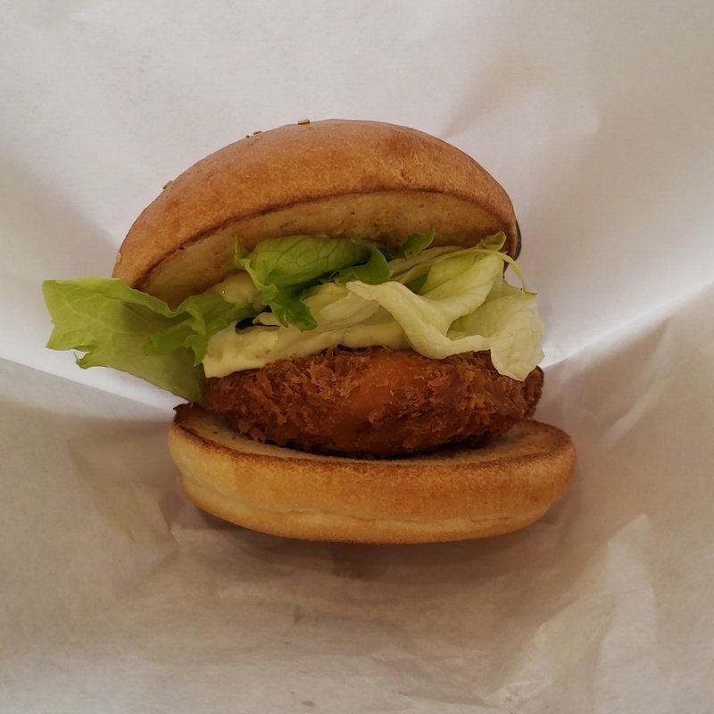 フィッシュバーガー(フレッシュネスバーガートレアージュ白旗)