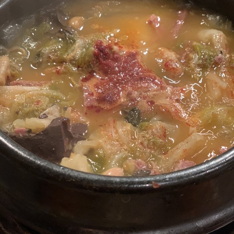 ウゴジヘジャング(青松)