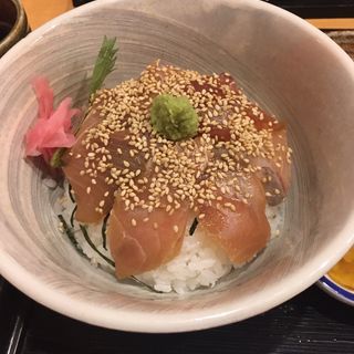 本日のサービス定食(田うち)