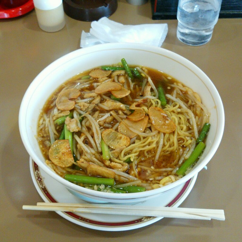 ニンニク湯麺(中華料理 ぼん天 東村山店)