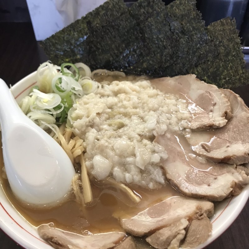 チャーシュー麺中盛＋のり＋身入りダブル(手打ち中華そば 酒田)