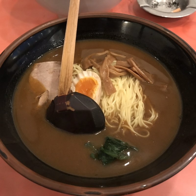 カレーラーメン　加里麺(中華風レストラン山水楼)