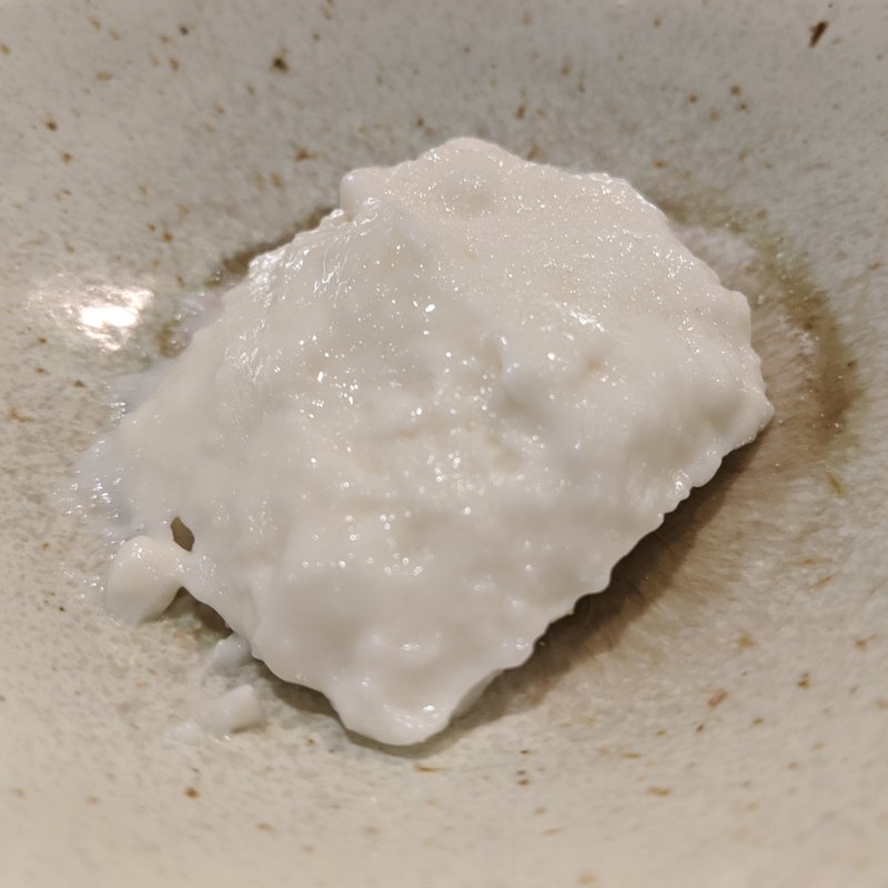 新じゃがで作った牛乳豆腐(鮨 波づき)