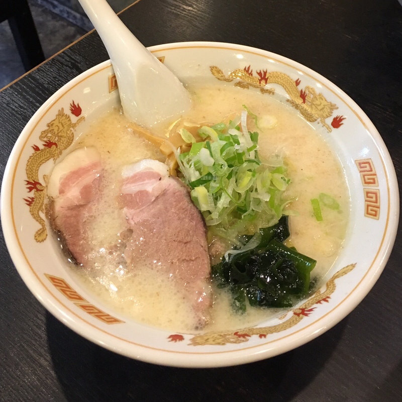 函館塩ラーメン(東京味源 神田駅前店 （とうきょうあじげん）)
