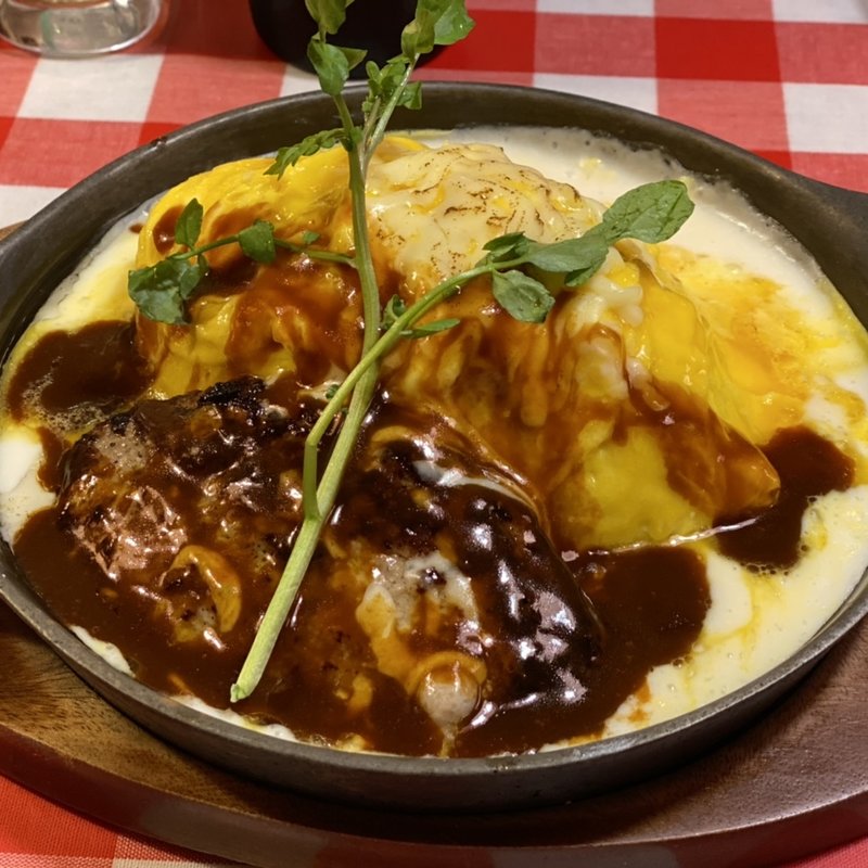 ハンバーグオムライスドリア(ラケル 池袋東口店)