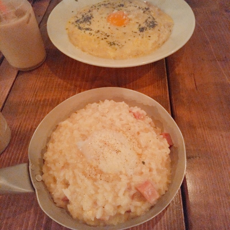 (リゾットカフェ東京基地 離 スペイン坂店)