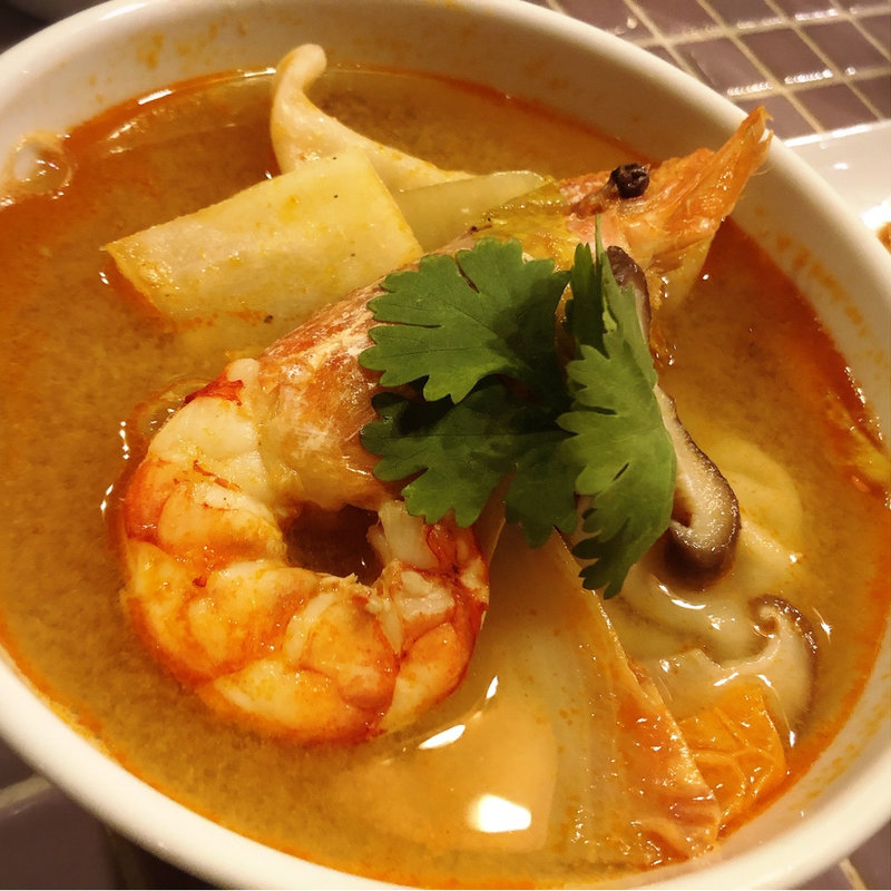 トムヤムクン餃子(B&G Nicholson)