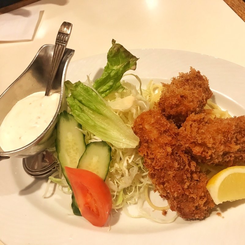 牡蠣フライ(キッチン・カロリー駿河台店)