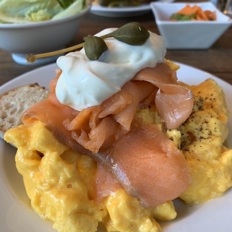 サーモンフュメ( BUVETTE TOKYO)