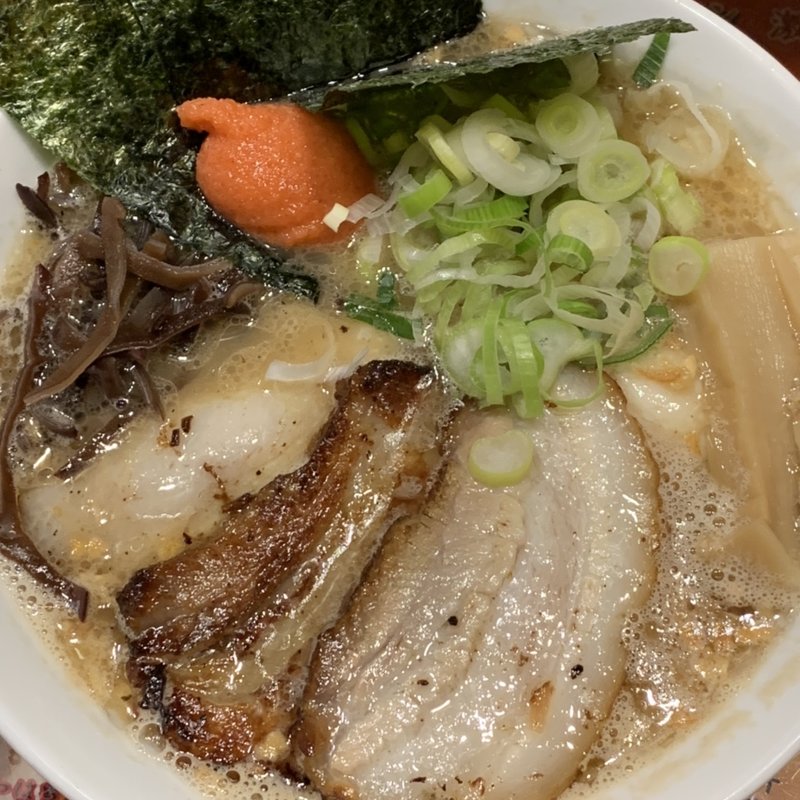 りっきゅうさん全部のせ(麺や 璃宮)