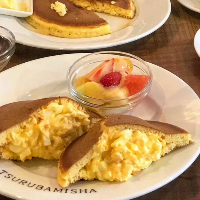 ホットケーキのたまごサンド(ホットケーキ つるばみ舎)