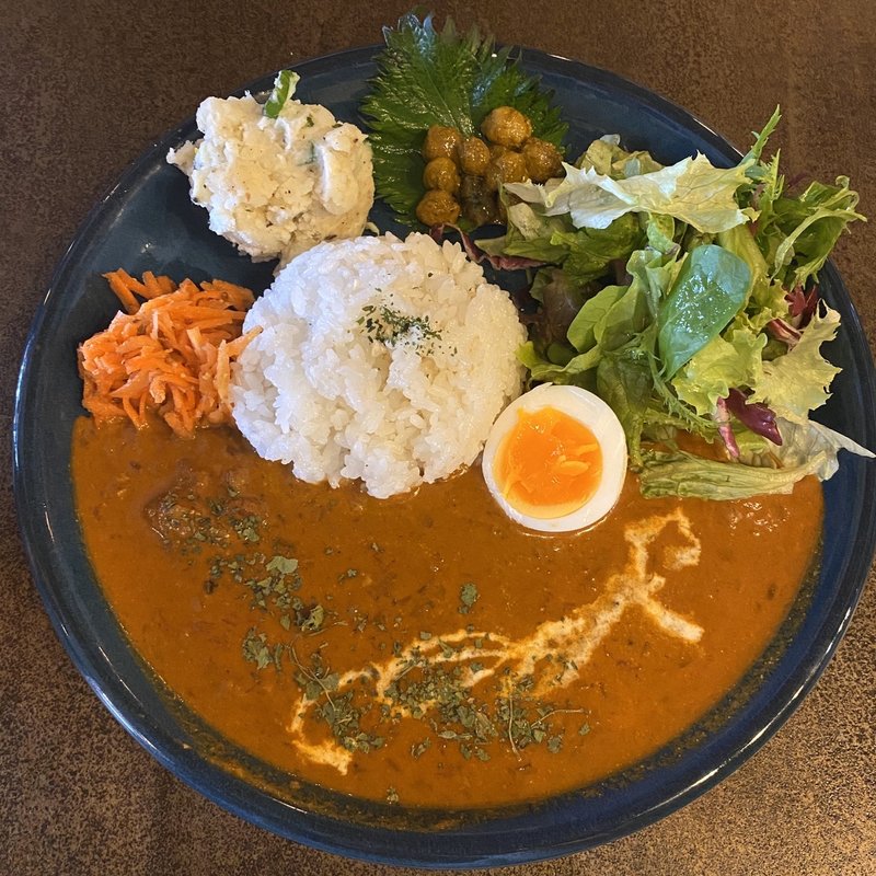 スパイスチキンカレー(Spice＆Cafe FamFam)