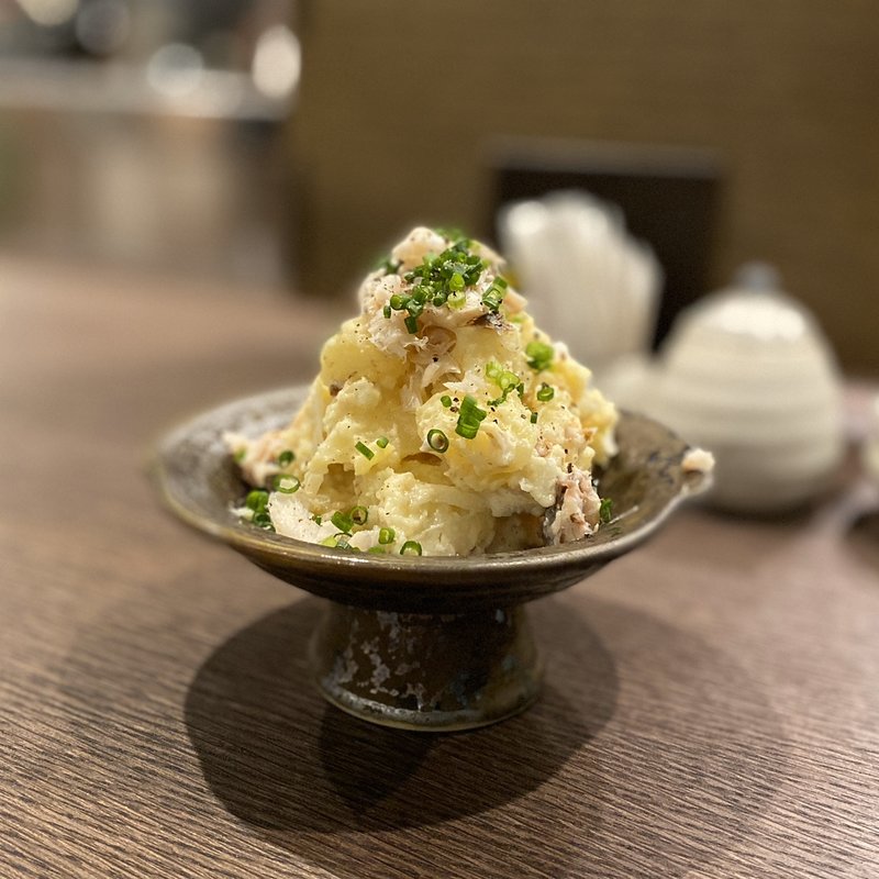 ヒトイキのポテトサラダ(炭焼きと日本酒 炉端ヒトイキ。)