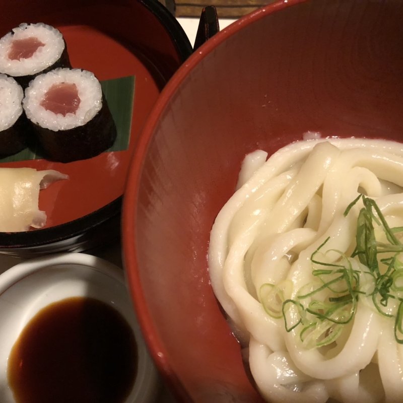 伊勢うどん(いにしえの宿 伊久 （イニシエノヤド イキュウ）)