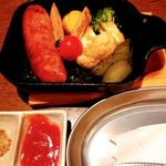 やんばる島豚のソーセージ(沖縄栗国島料理 あぐぅーん たまプラーザ店)
