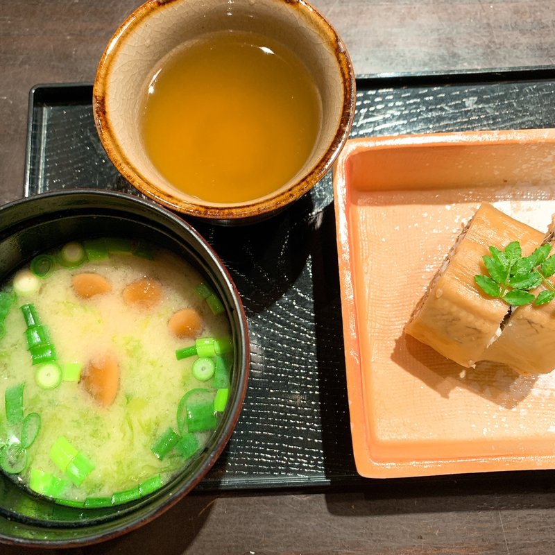 穴子すし(にかいのおねぎや 笹木 （にかいのおねぎや ささき）)