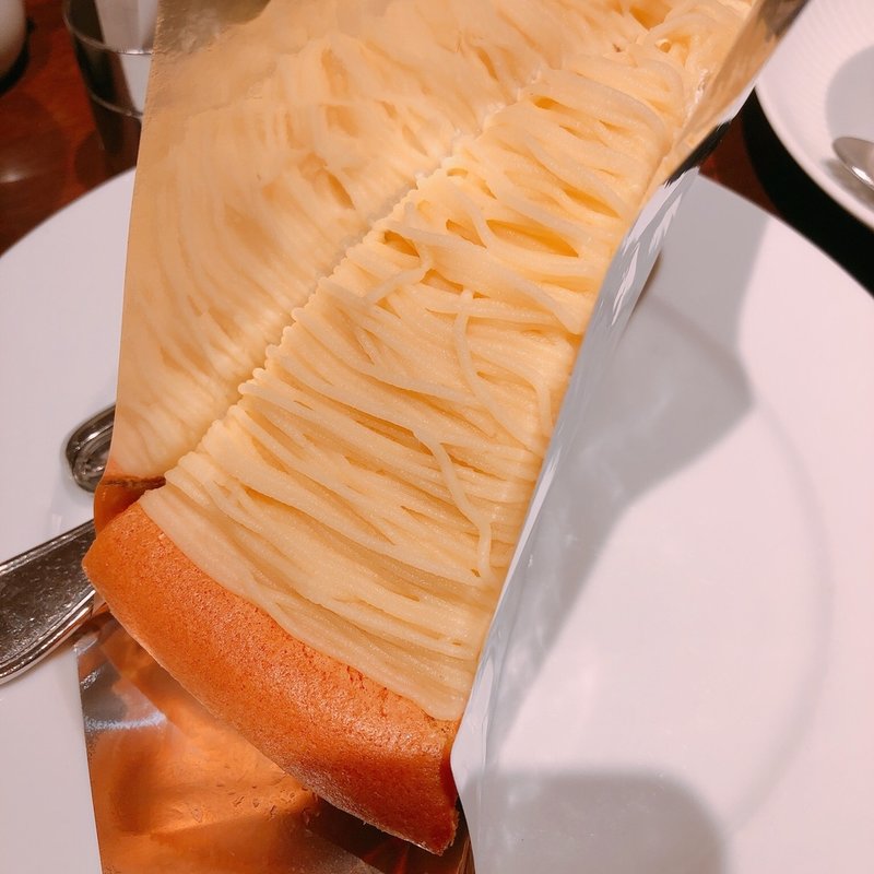 マロンタルト(HARBS 阪急三番街店)